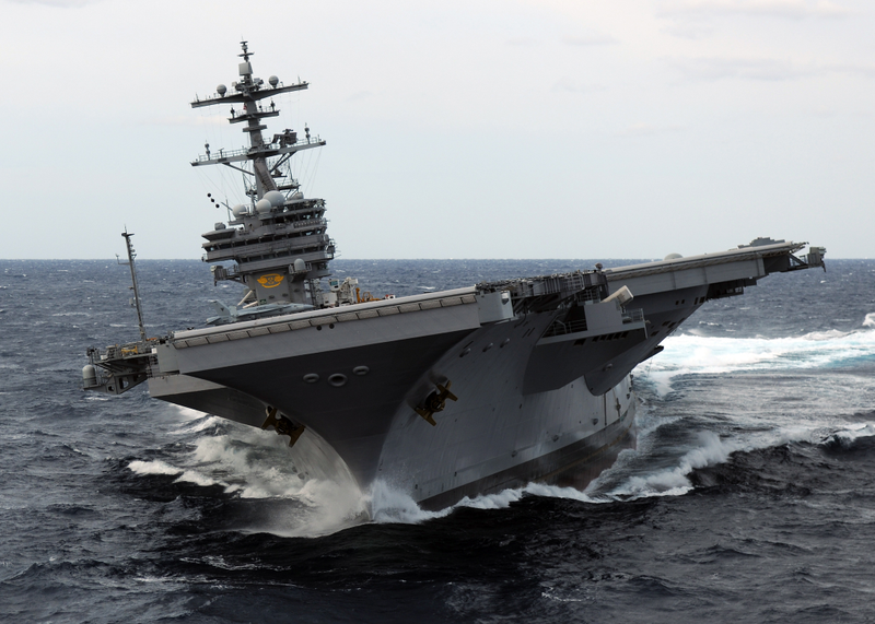 Illustration for article titled Why The US Navy Should Build Smaller Aircraft Carriers